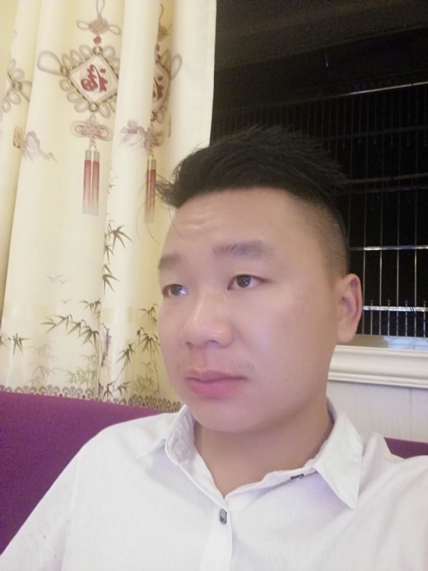 王梓林的第一张照片--岳阳残疾人相亲网
