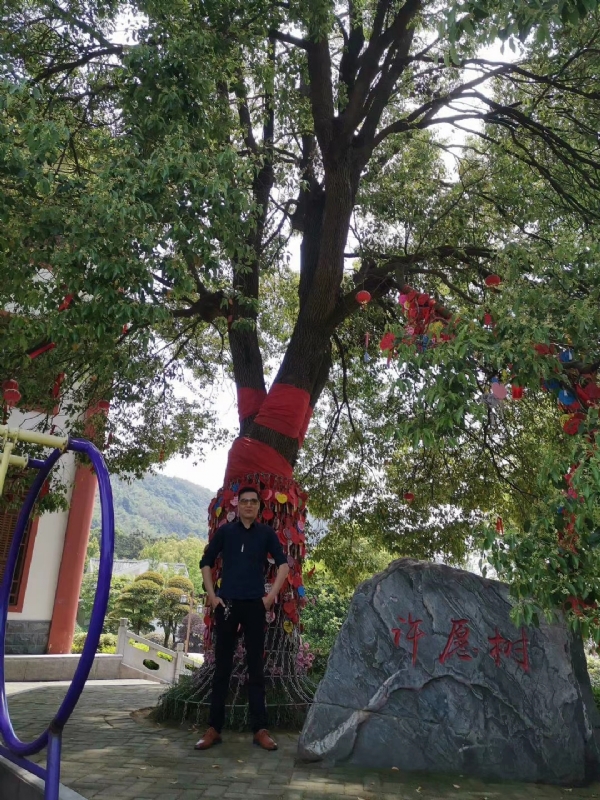 霸气的第一张照片--岳阳残疾人相亲网