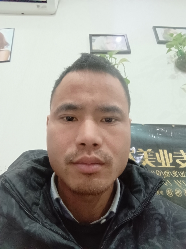 liuliyong的第一张照片--岳阳残疾人相亲网